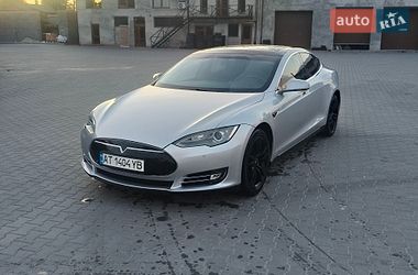 Tesla Model S  2013