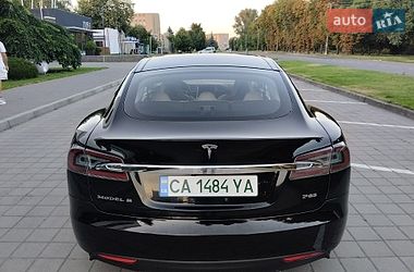 Лифтбек Tesla Model S 2013 в Черкассах