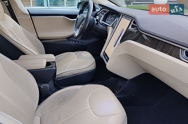 Лифтбек Tesla Model S 2013 в Черкассах
