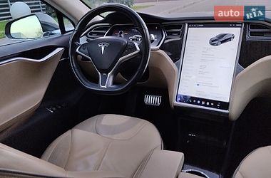 Лифтбек Tesla Model S 2013 в Черкассах