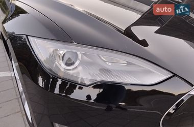 Лифтбек Tesla Model S 2013 в Черкассах