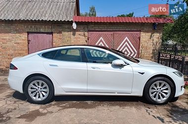 tesla model-s 2018 в Нововолинськ від професійного продавця Максим Вешка