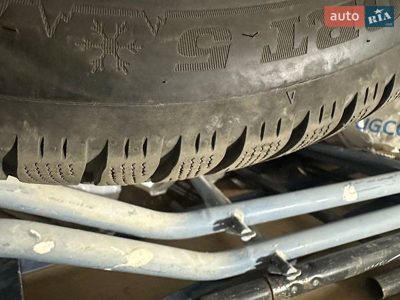 Ліфтбек Tesla Model S 2020 в Івано-Франківську