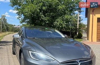 Tesla Model S  2013