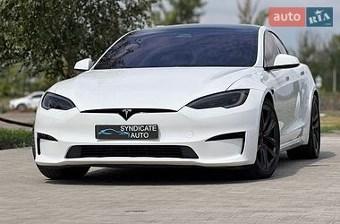 Tesla Model S  2023