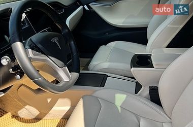 Лифтбек Tesla Model S 2018 в Киеве фото 17 Лифтбек Tesla Model S 2018 в Киеве