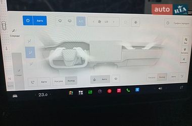 Ліфтбек Tesla Model S 2022 в Києві