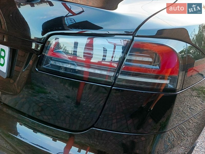 Ліфтбек Tesla Model S 2022 в Києві