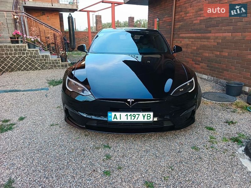 Ліфтбек Tesla Model S 2022 в Києві