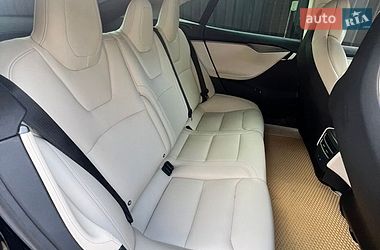 Лифтбек Tesla Model S 2018 в Киеве фото 22 Лифтбек Tesla Model S 2018 в Киеве