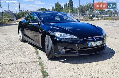 Tesla Model S  2013
