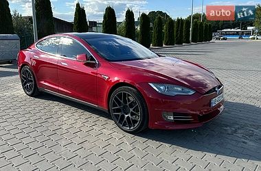 Tesla Model S  2014