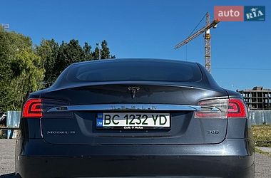 Лифтбек Tesla Model S 2016 в Львове фото 6 Лифтбек Tesla Model S 2016 в Львове