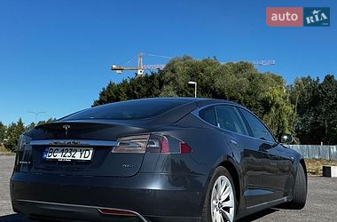 Лифтбек Tesla Model S 2016 в Львове фото 7 Лифтбек Tesla Model S 2016 в Львове
