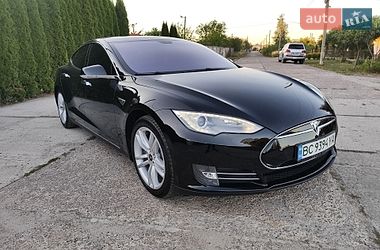 Tesla Model S  2013