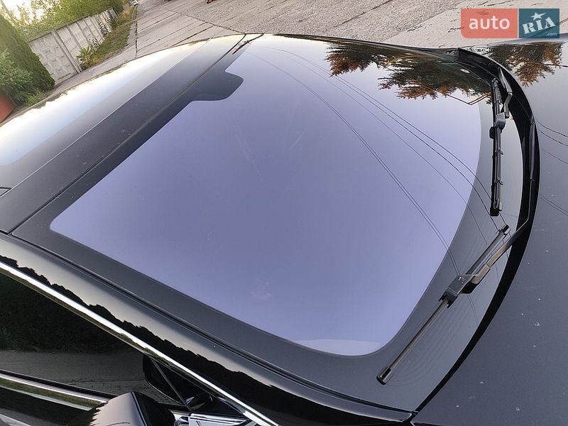 Лифтбек Tesla Model S 2013 в Шептицькому