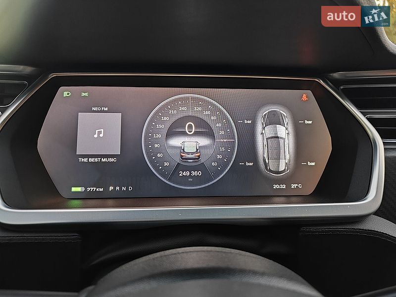 Лифтбек Tesla Model S 2013 в Шептицькому