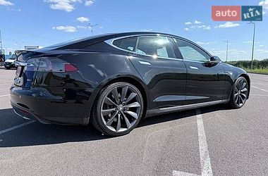 Tesla Model S  2015