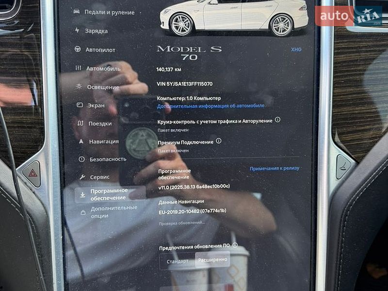 Лифтбек Tesla Model S 2015 в Киеве
