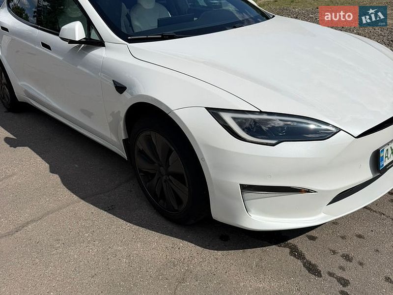 Ліфтбек Tesla Model S 2022 в Харкові