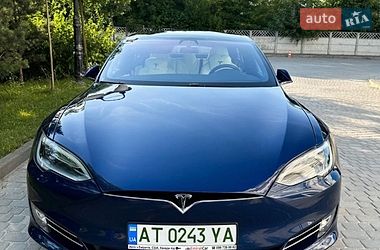 Tesla Model S  2017