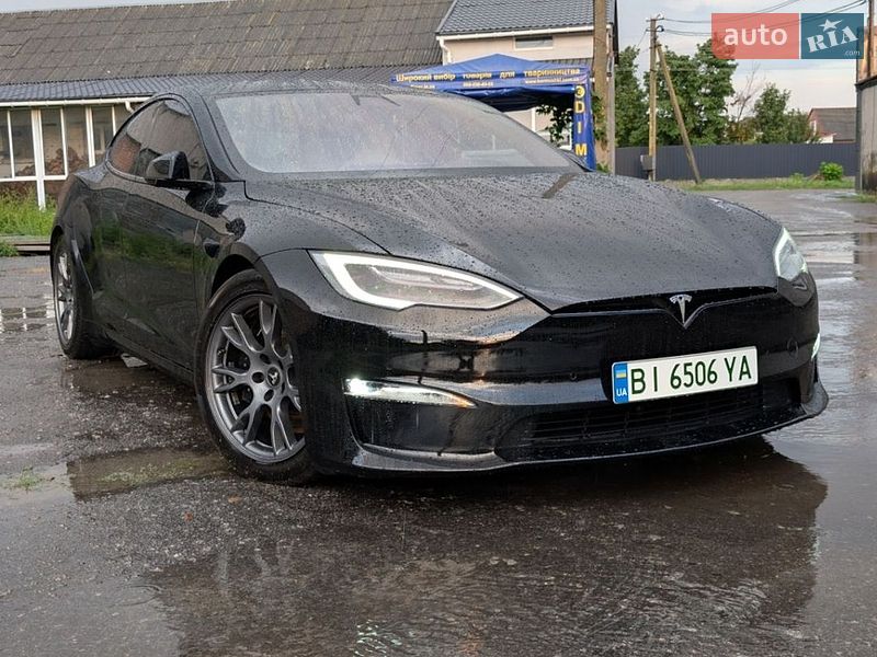 Лифтбек Tesla Model S 2021 в Миргороде