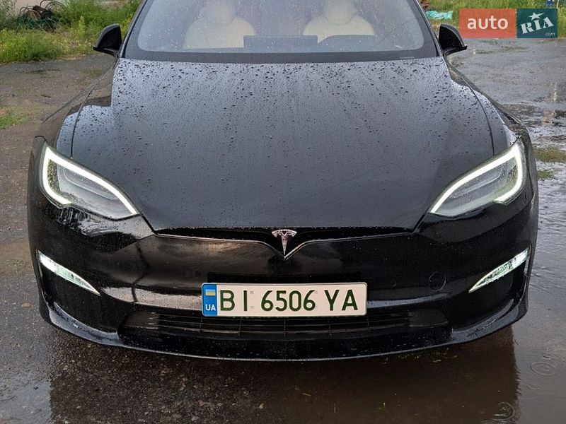 Лифтбек Tesla Model S 2021 в Миргороде