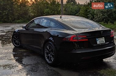 Лифтбек Tesla Model S 2021 в Миргороде
