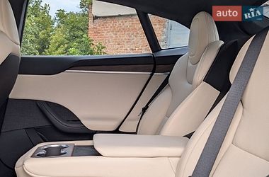 Лифтбек Tesla Model S 2021 в Миргороде