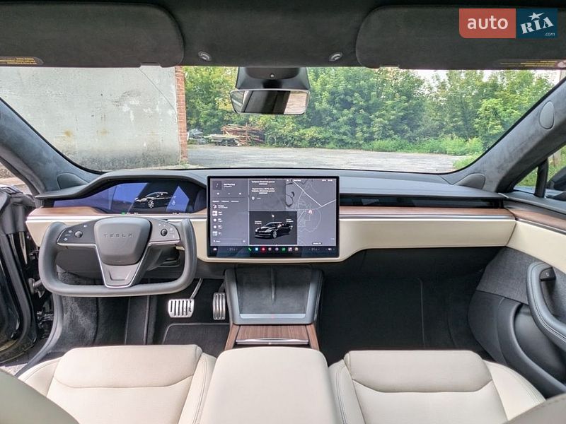 Лифтбек Tesla Model S 2021 в Миргороде