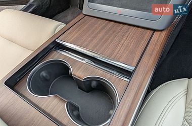 Лифтбек Tesla Model S 2021 в Миргороде