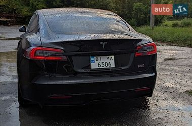 Лифтбек Tesla Model S 2021 в Миргороде