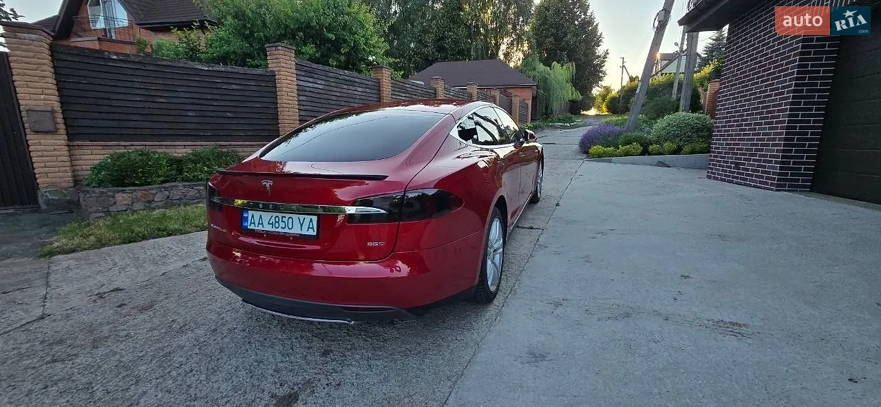 2015 Tesla Model S - мініатюра 5