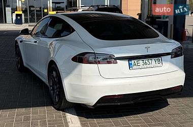 Ліфтбек Tesla Model S 2021 в Дніпрі
