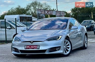 Tesla Model S  2016