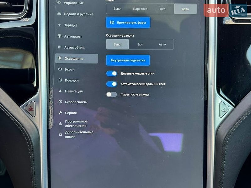 Ліфтбек Tesla Model S 2016 в Києві
