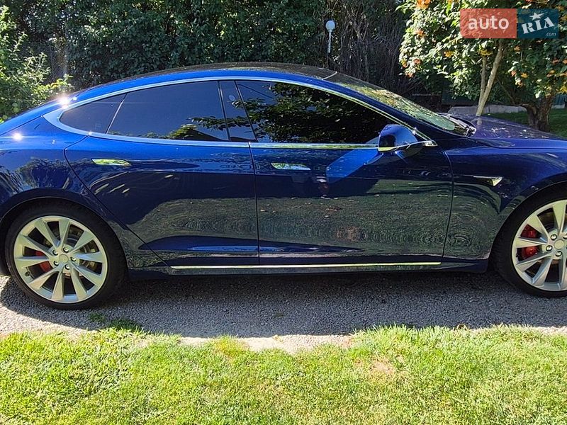 Ліфтбек Tesla Model S 2020 в Березані фото Ліфтбек Tesla Model S 2020 в Березані