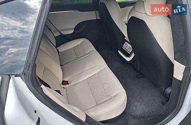 Ліфтбек Tesla Model S 2022 в Львові