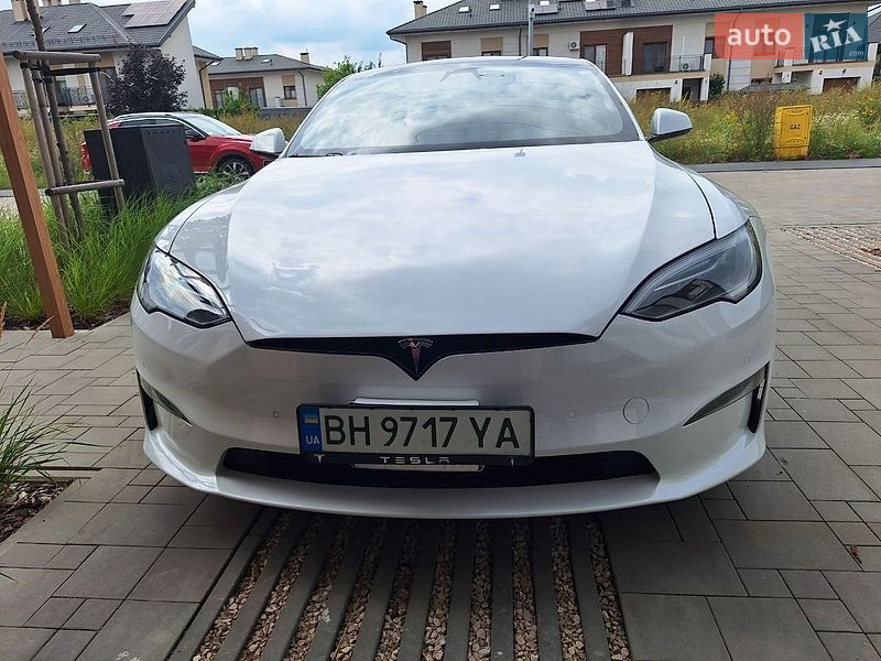 Ліфтбек Tesla Model S 2022 в Львові