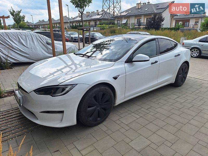 Ліфтбек Tesla Model S 2022 в Львові
