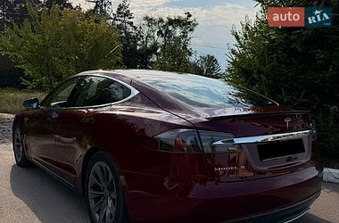 Лифтбек Tesla Model S 2013 в Коростышеве