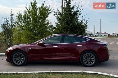 Лифтбек Tesla Model S 2013 в Коростышеве