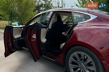 Лифтбек Tesla Model S 2013 в Коростышеве