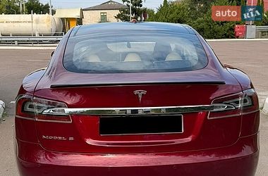 Лифтбек Tesla Model S 2013 в Коростышеве