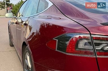 Лифтбек Tesla Model S 2013 в Коростышеве