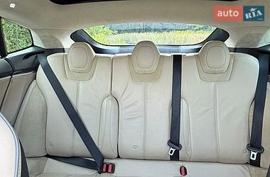 Лифтбек Tesla Model S 2013 в Коростышеве