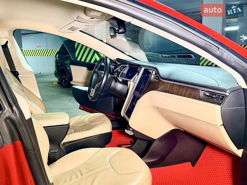 Лифтбек Tesla Model S 2013 в Одессе