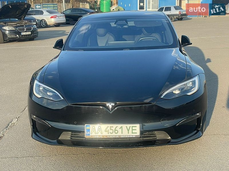 Ліфтбек Tesla Model S 2022 в Києві