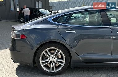 Лифтбек Tesla Model S 2015 в Львове фото 8 Лифтбек Tesla Model S 2015 в Львове