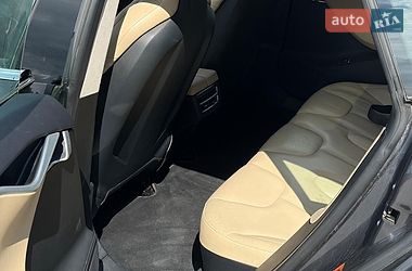 Лифтбек Tesla Model S 2015 в Львове фото 20 Лифтбек Tesla Model S 2015 в Львове